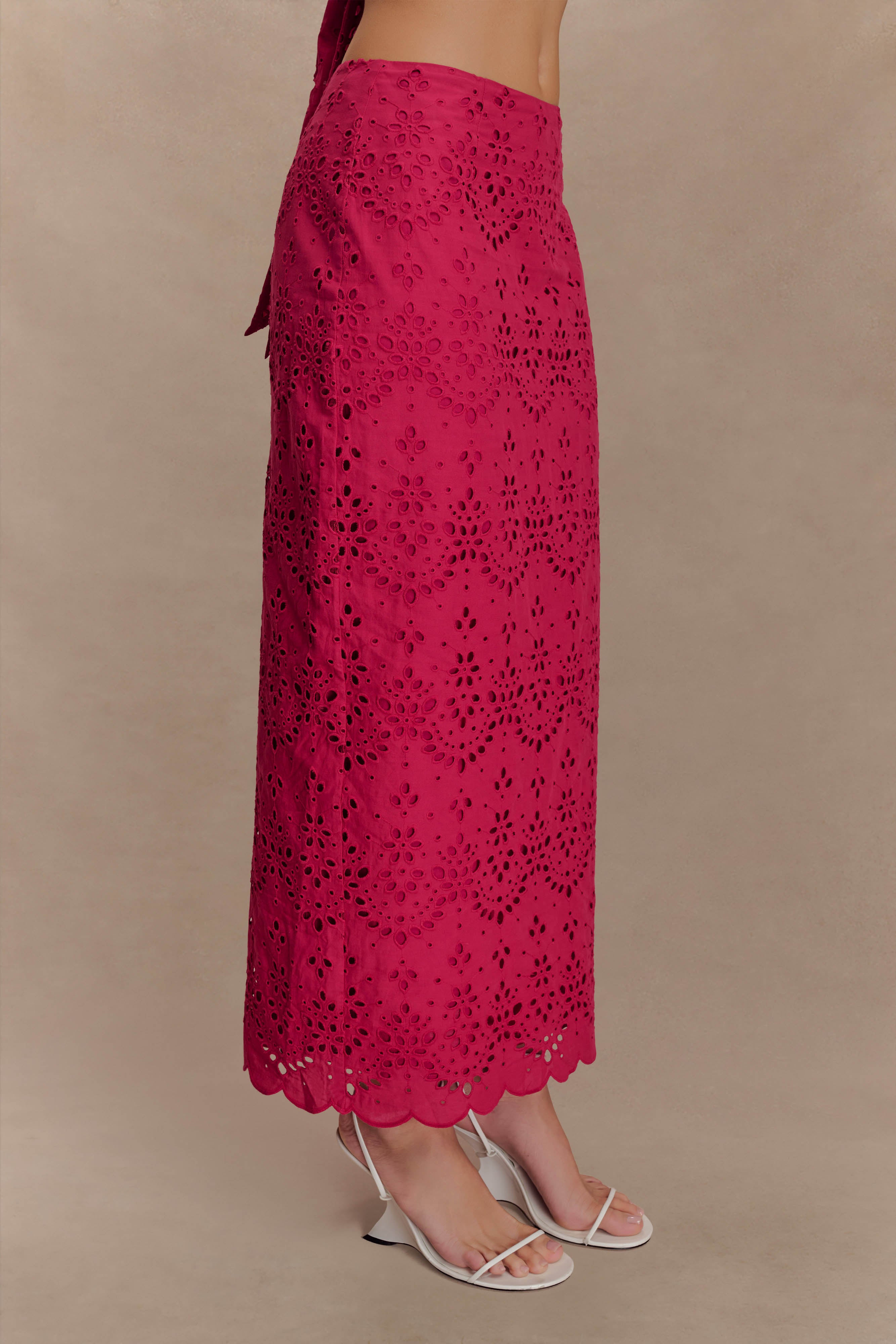 Kensley Broderie Midi Skirt - Dragonfruit