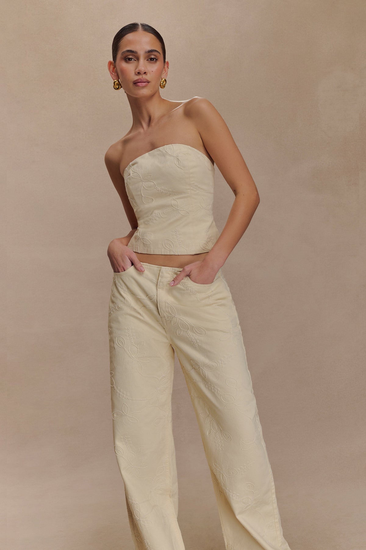 Ebony Embroidered Denim Jeans - Cream