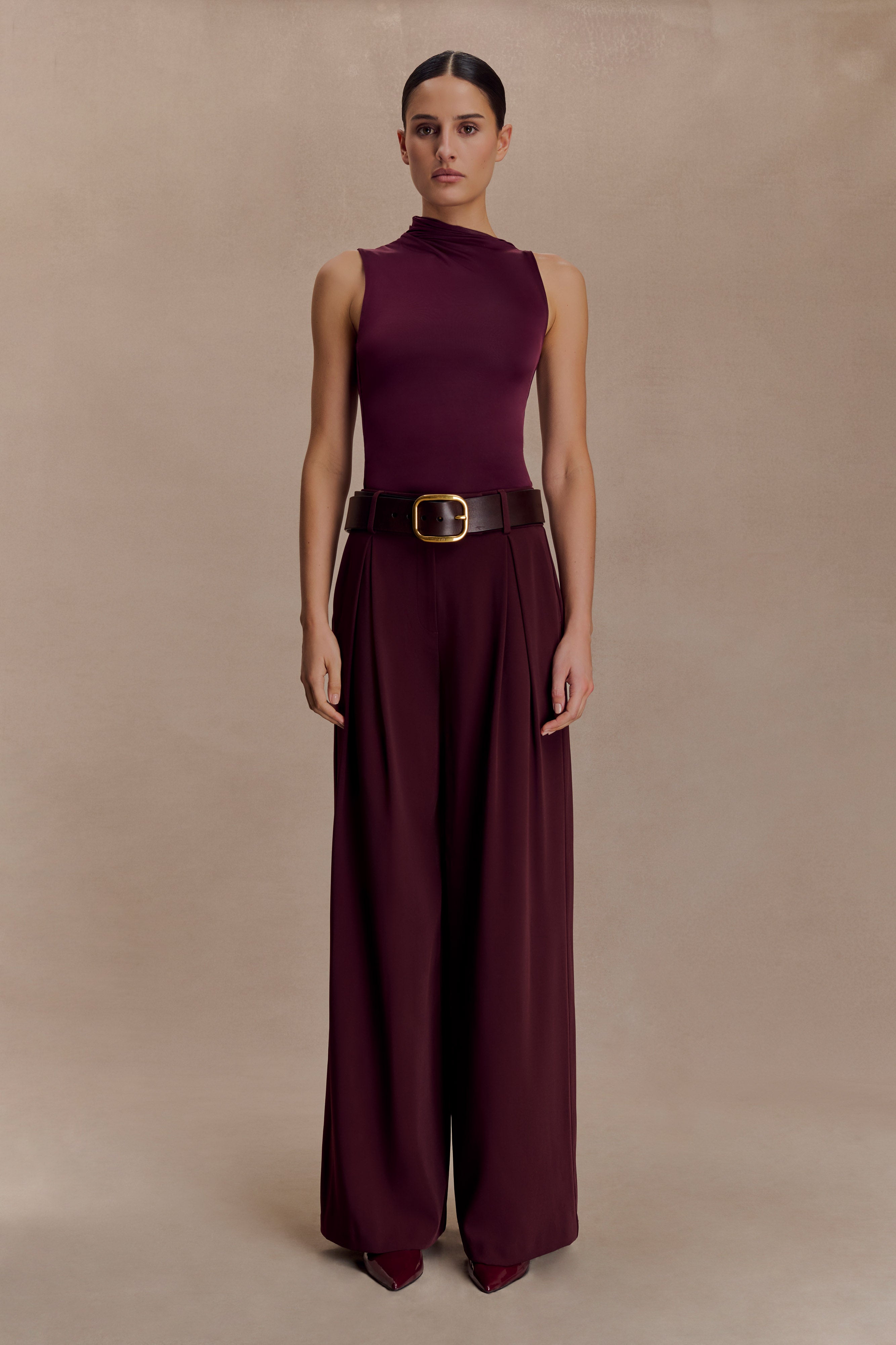 Hadleigh Sleeveless Slinky Top - Burgundy